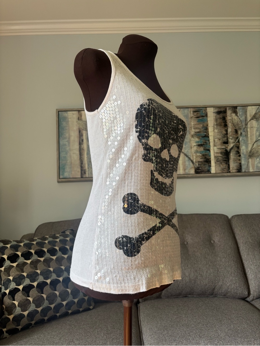725 ORIGINALS Y2K White Sequin Skull & Crossbones Tank Top